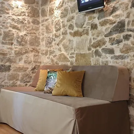 Authentic Luxury Konukevi Split