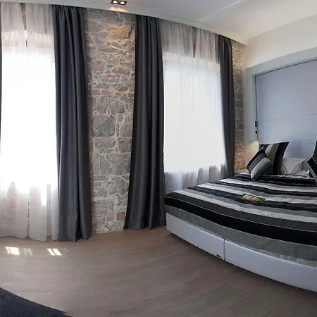 Authentic Luxury Konukevi Split