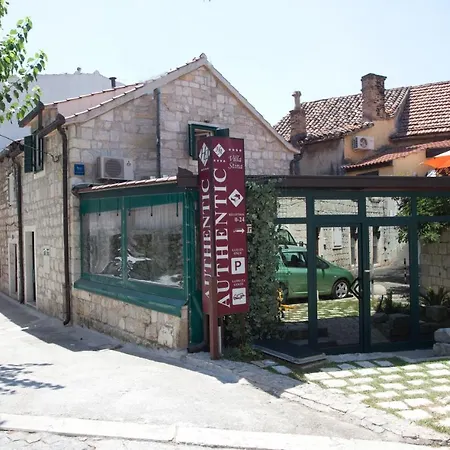 Authentic Luxury Konukevi 4*