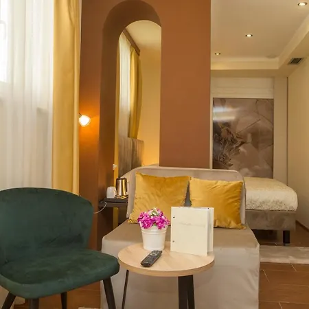 Konukevi Authentic Luxury 4*