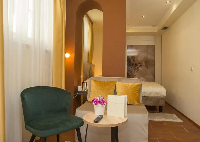 Penzion Authentic Luxury 4*