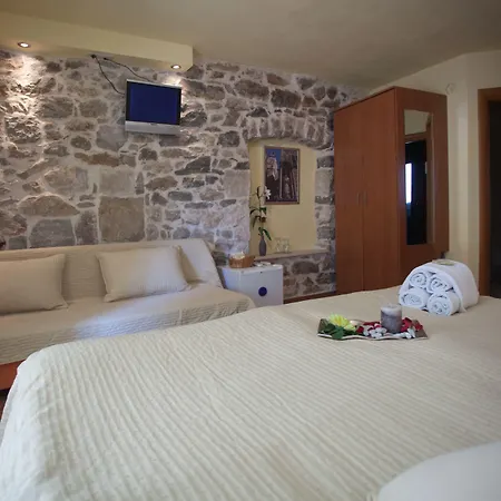 Authentic Luxury 4* Спліт