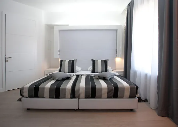 Authentic Luxury Guest house 4*