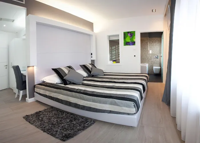 Guest house Authentic Luxury 4*