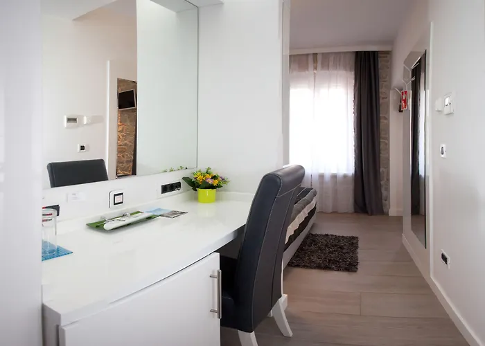 Authentic Luxury Guest house Split