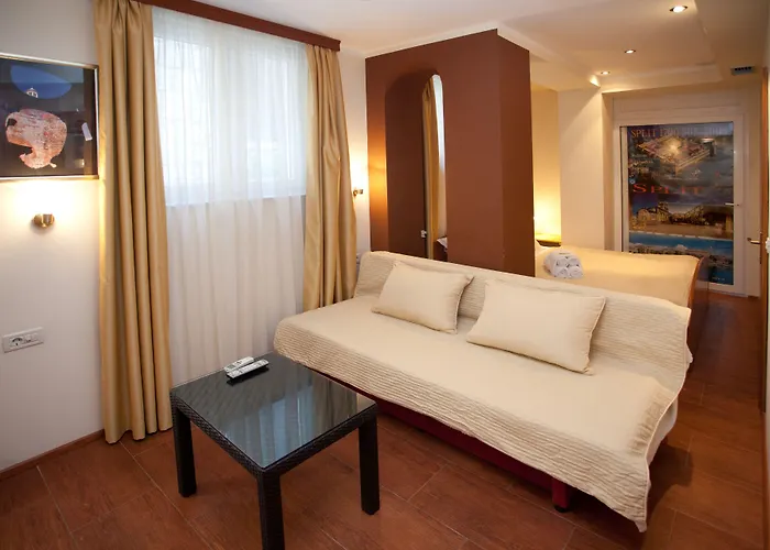 Authentic Luxury Split